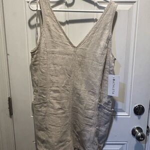 Athleta Linen Sleeveless Utility Romper in Light Beige